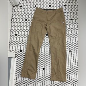 DC khakis skate wear pants size 30